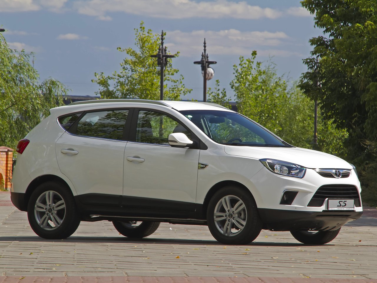 I (2013–2019)